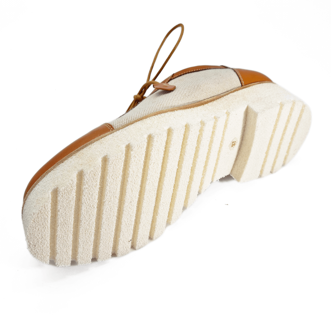 Derby PARABOOT Femme En Cuir Beige - Taille 37 EU / 4 UK - Lacets - Occasion Bon état